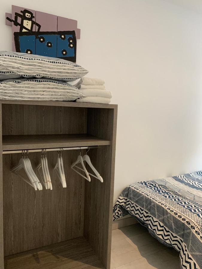 Apartaments El Cine Roses Eksteriør bilde