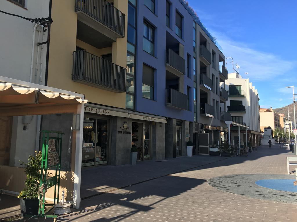 Apartaments El Cine Roses Eksteriør bilde